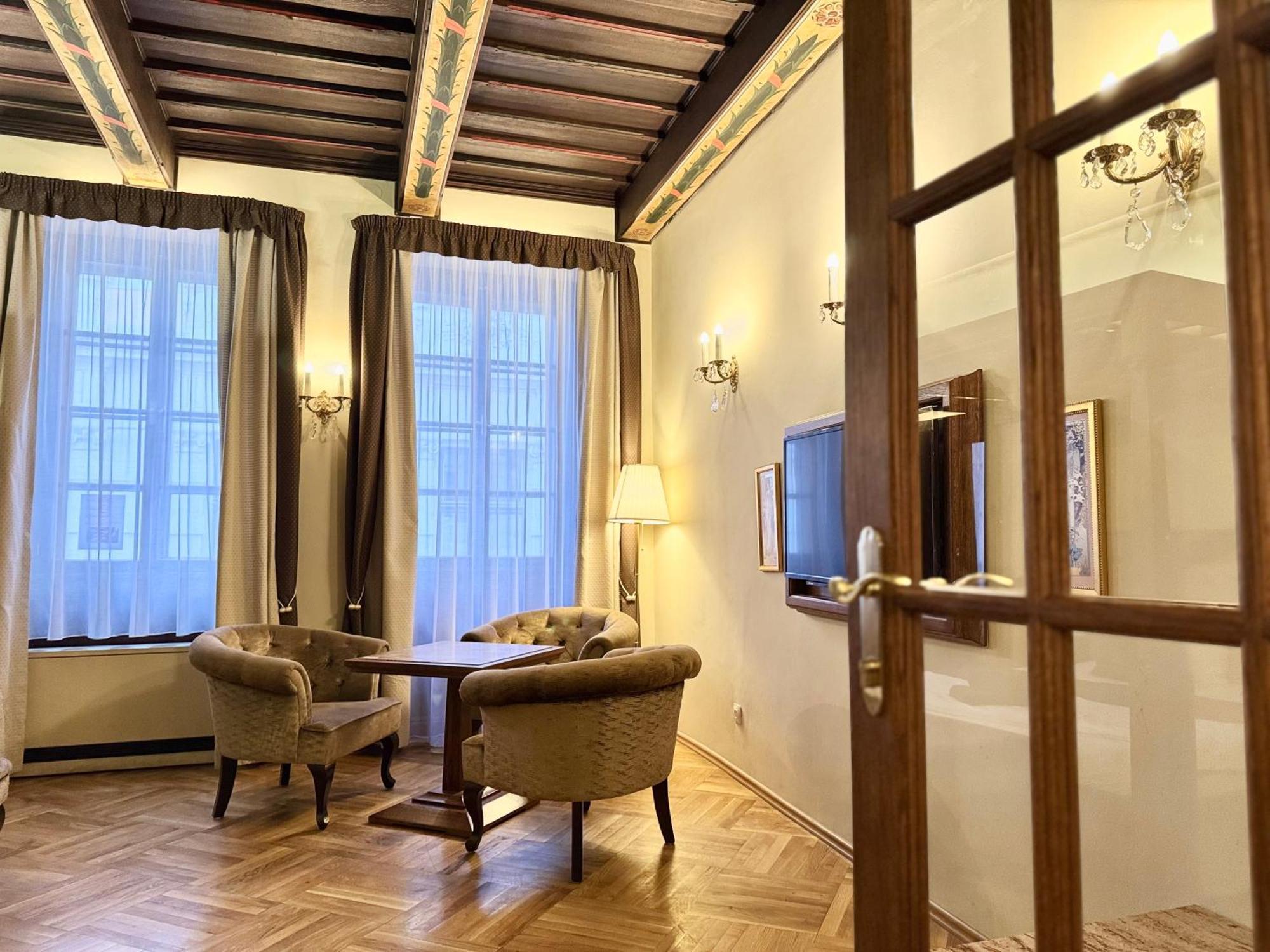Traditional Prague Apartment Extérieur photo