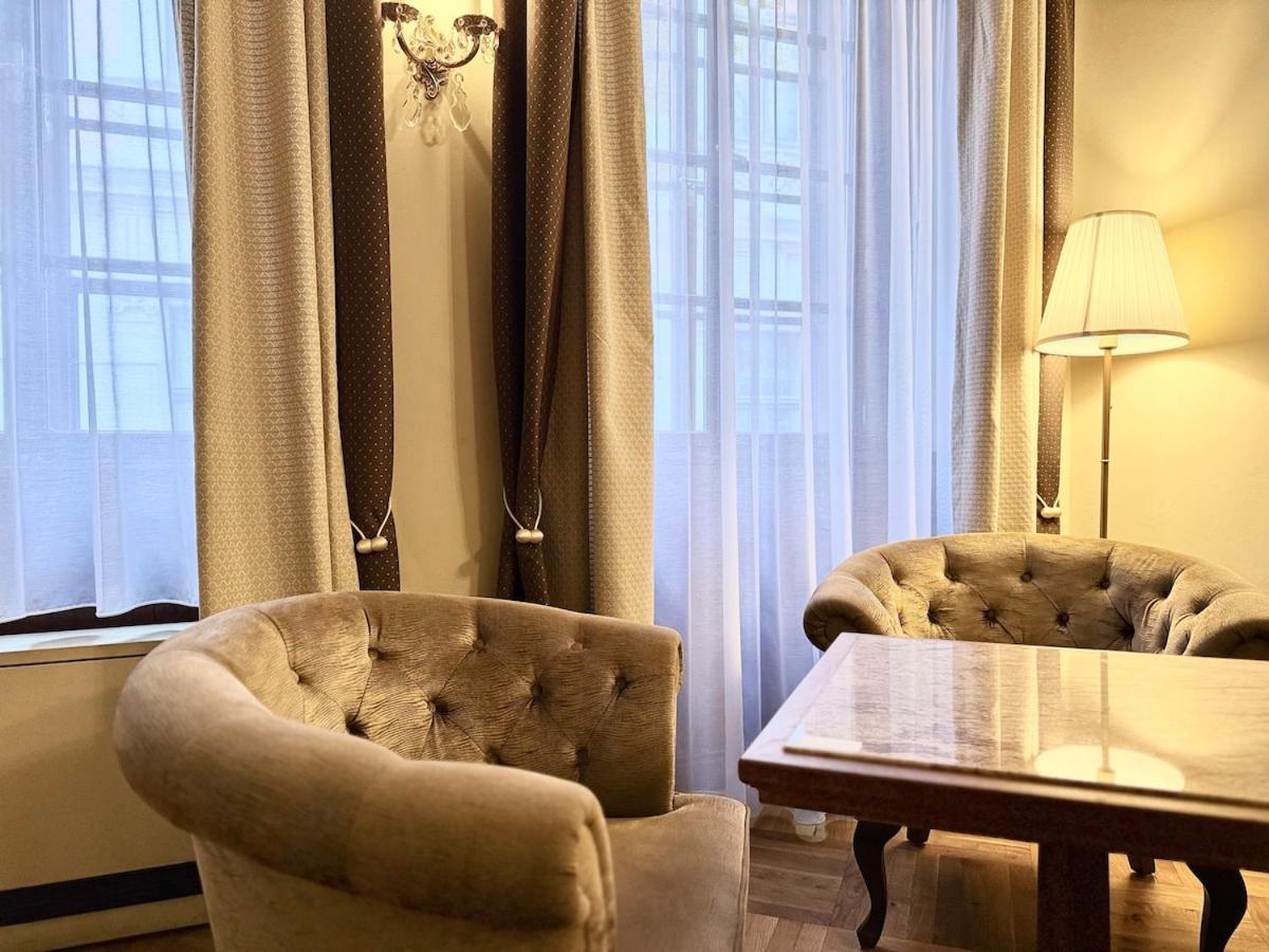 Traditional Prague Apartment Extérieur photo